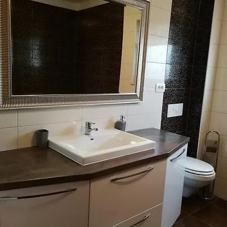Apartman House With Heated Pool & Jacuzzi